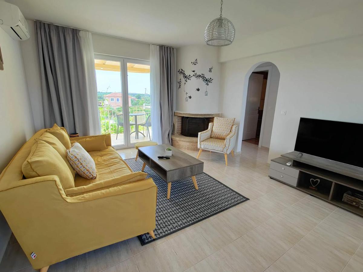Iridia Resort Villas Foiníki Extérieur photo
