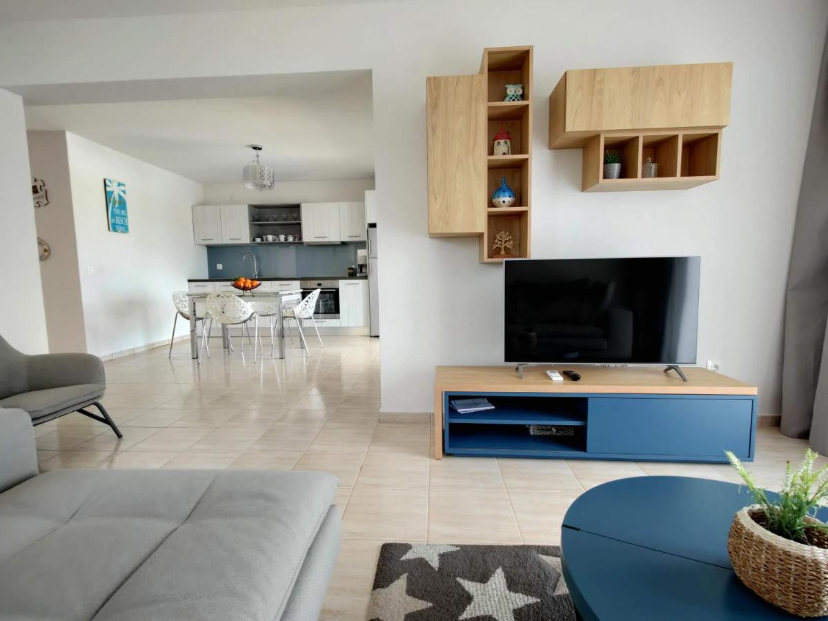 Iridia Resort Villas Foiníki Extérieur photo