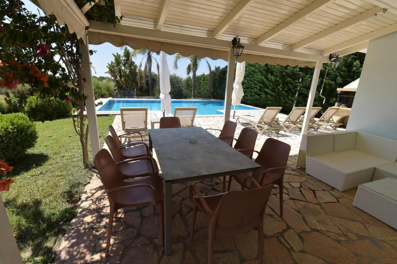Iridia Resort Villas Foiníki Extérieur photo