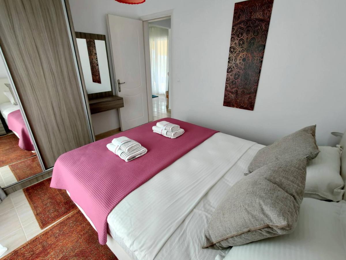Iridia Resort Villas Foiníki Extérieur photo